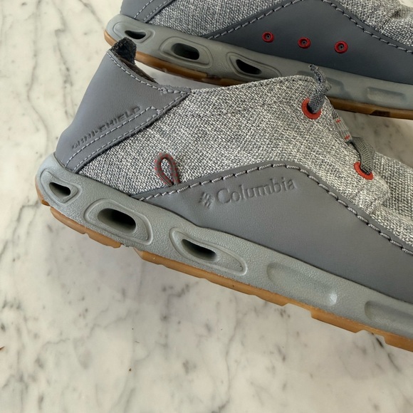 EXCELLENT Columbia PFG Gray Men's Waterproof Techlite Shoes Size 10 - Picture 3 of 8